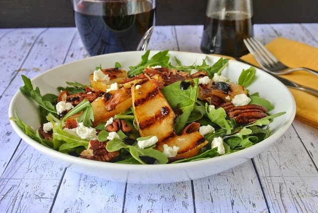 Grilled pear and crispy prosciutto salad