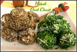 Herb and peppered goat cheese balls